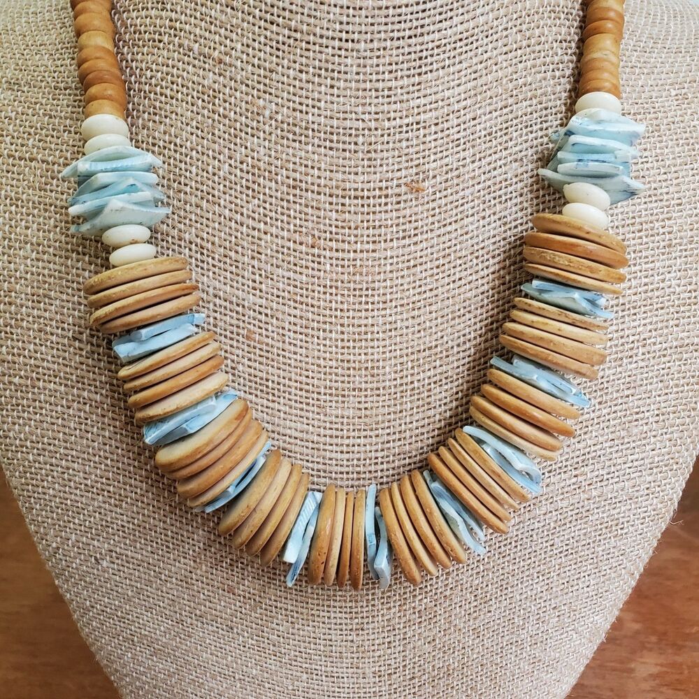 Vintage Necklace Wood Beads Shell Dyed Blue 18" Beach Travel Ocean 80s 90s Y2K